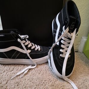 Vans Gilbert Crockett Hi Skate Shoes - Black/White - Men’s 7 / Women’s 8.5